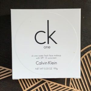 CK one water fresh fave makeup Shade 450 golden